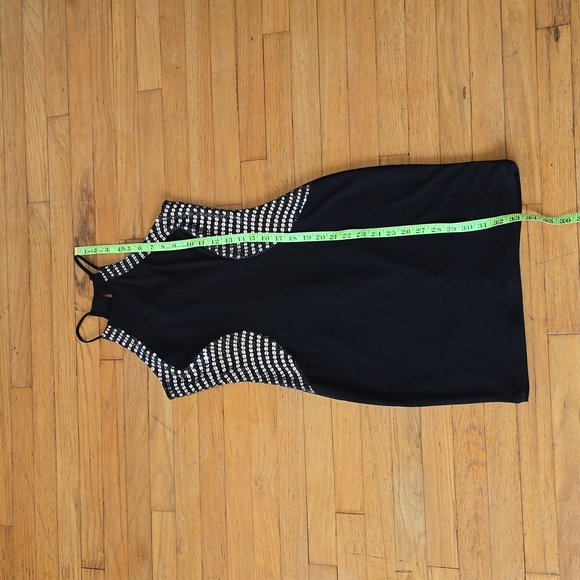 City Studio Black Halter Neck Sleeveless Back Zip Sheath Bead Accents Size 3 - Picture 7 of 11